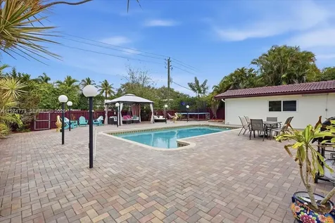 4925 Tyler Street Hollywood FL 33021