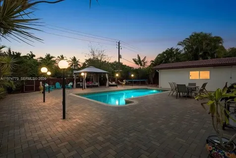 4925 Tyler Street Hollywood FL 33021