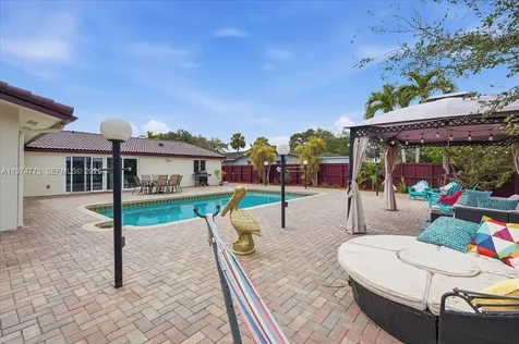 4925 Tyler Street Hollywood FL 33021