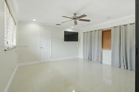 4925 Tyler Street Hollywood FL 33021