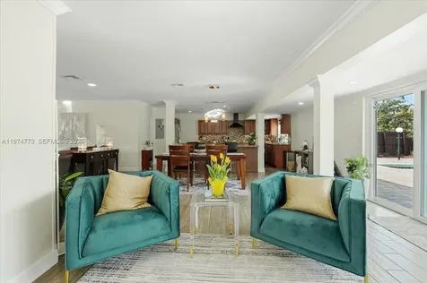4925 Tyler Street Hollywood FL 33021