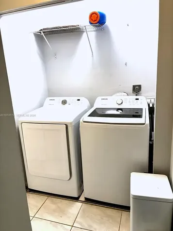 2024 Champions Way North Lauderdale FL 33068