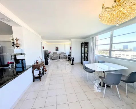 3161 S Ocean Drive Hallandale Beach FL 33009
