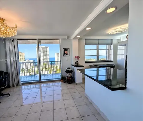 3161 S Ocean Drive Hallandale Beach FL 33009