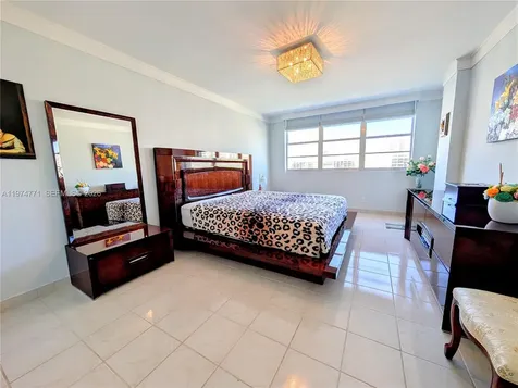 3161 S Ocean Drive Hallandale Beach FL 33009