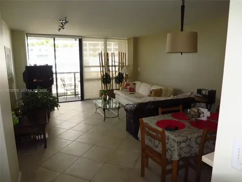 600 NE 36th Street Miami FL 33137