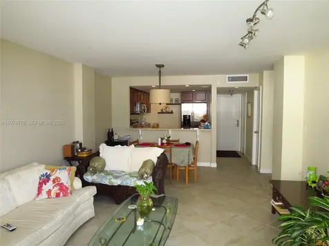 600 NE 36th Street Miami FL 33137