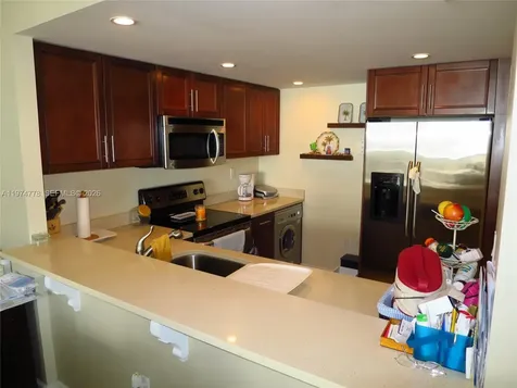 600 NE 36th Street Miami FL 33137