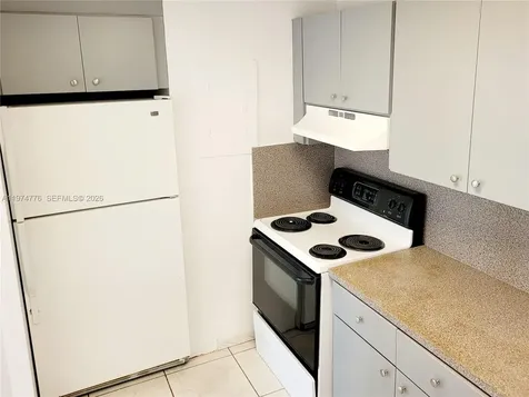 1700 NE 191st Street Miami FL 33179