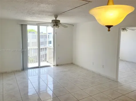 1700 NE 191st Street Miami FL 33179