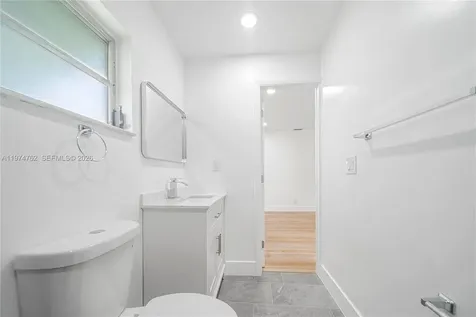 2106 Alfred Drive Boynton Beach FL 33426