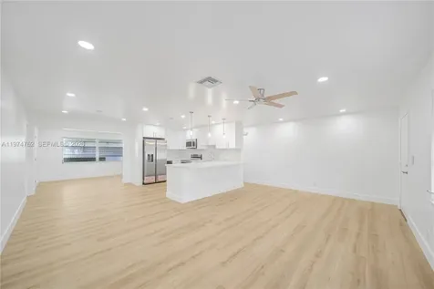 2106 Alfred Drive Boynton Beach FL 33426