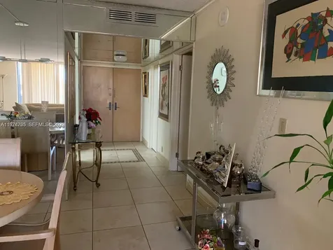 8877 Collins Avenue Surfside FL 33154