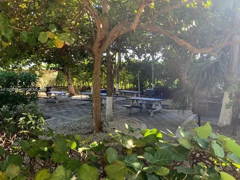 8877 Collins Avenue Surfside FL 33154