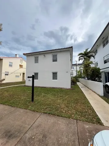 510 Santander Avenue Coral Gables FL 33134