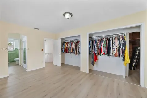 1727 SW 11th Terrace Miami FL 33135