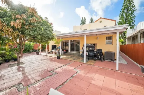 1727 SW 11th Terrace Miami FL 33135