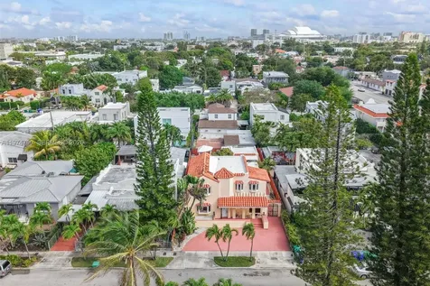1727 SW 11th Terrace Miami FL 33135