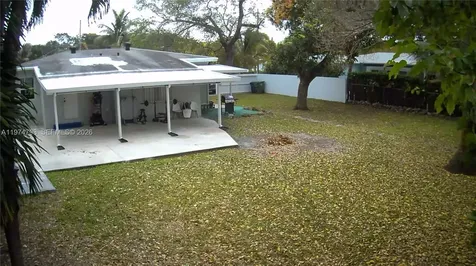 204 SW 7th Avenue Hallandale Beach FL 33009