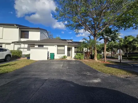 15081 SW 127th Court Miami FL 33186