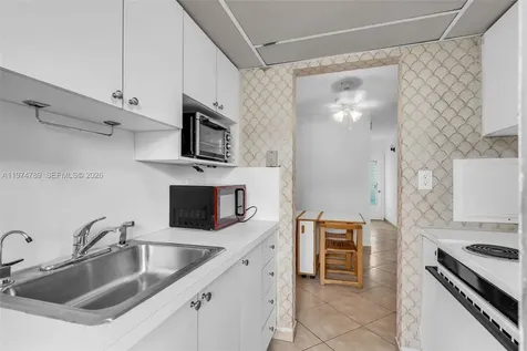 17050 NE 14th Avenue Miami FL 33162