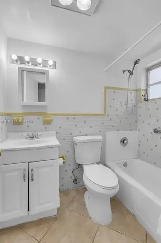 17050 NE 14th Avenue Miami FL 33162