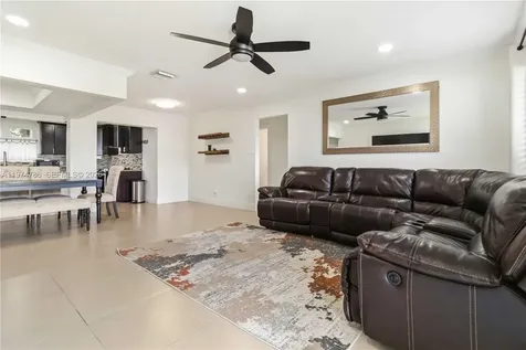 5616 NW 48th Way Tamarac FL 33319