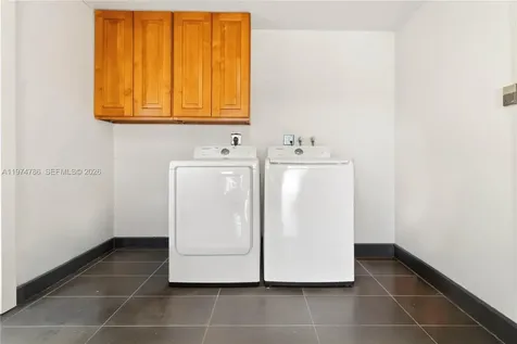5616 NW 48th Way Tamarac FL 33319