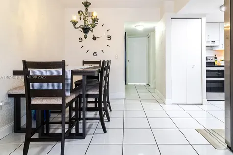 6926 NW 166th Terrace Miami Lakes FL 33014