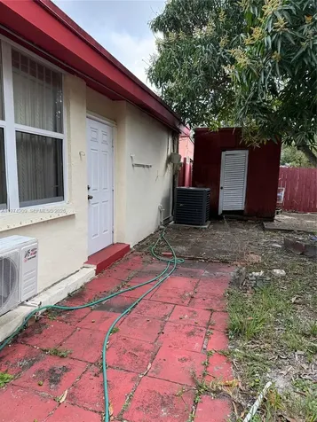 130 NW 124th Street North Miami FL 33168