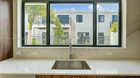 4624 SW 32nd Avenue Dania Beach FL 33312