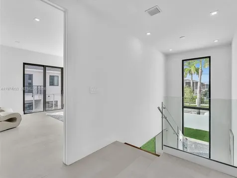 4624 SW 32nd Avenue Dania Beach FL 33312