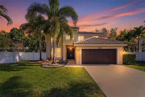 1521 NW 178th Terrace Pembroke Pines FL 33029