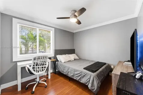 1521 NW 178th Terrace Pembroke Pines FL 33029