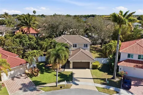 1521 NW 178th Terrace Pembroke Pines FL 33029