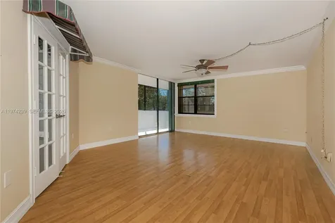 10854 N Kendall Drive Miami FL 33176