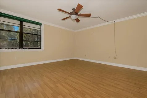 10854 N Kendall Drive Miami FL 33176