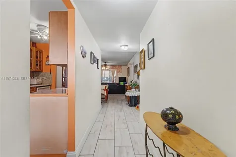 2649 NW 48th Terrace Lauderdale Lakes FL 33313