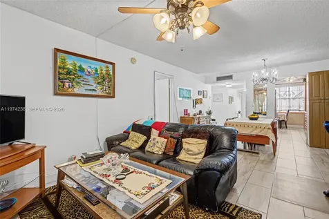 2649 NW 48th Terrace Lauderdale Lakes FL 33313