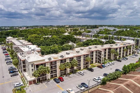 2649 NW 48th Terrace Lauderdale Lakes FL 33313