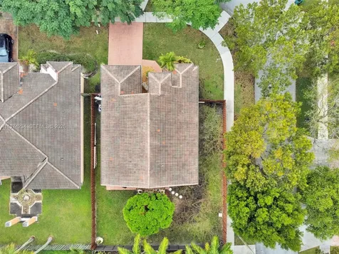9437 SW 183rd Terrace Palmetto Bay FL 33157