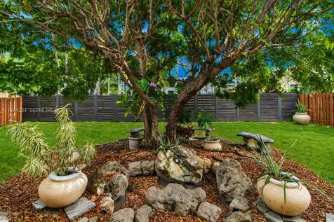 9437 SW 183rd Terrace Palmetto Bay FL 33157