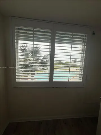 925 N Halifax Daytona FL 32118