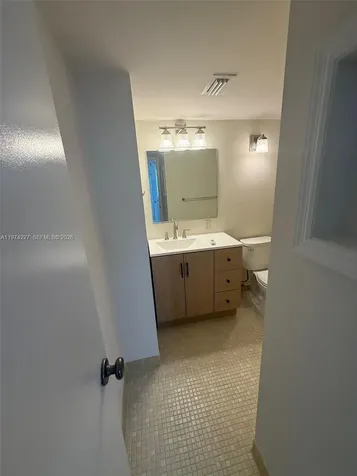 925 N Halifax Daytona FL 32118