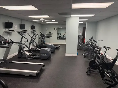 925 N Halifax Daytona FL 32118