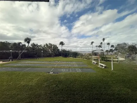925 N Halifax Daytona FL 32118
