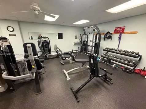 925 N Halifax Daytona FL 32118