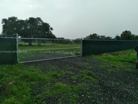 615 N Brida Street Clewiston FL 33440