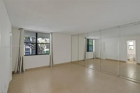 20291 NE 30th Avenue Aventura FL 33180