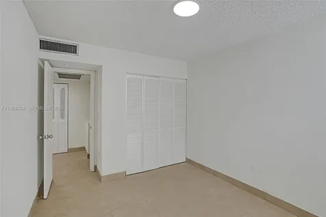 20291 NE 30th Avenue Aventura FL 33180